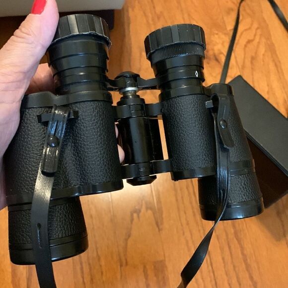 Bushnell Citation Vintage Binoculars 7X35 357 feet at 1000 yards - Coated optics - Picture 6 of 11